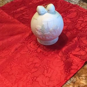 Precious Moments Figurine